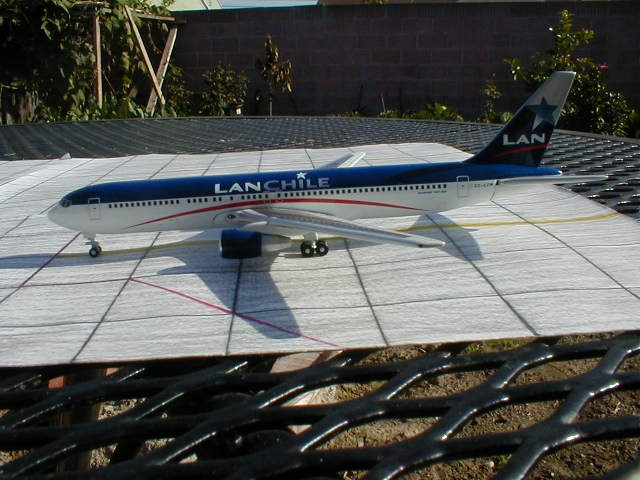 Gemini Jets' LanChile 767-300